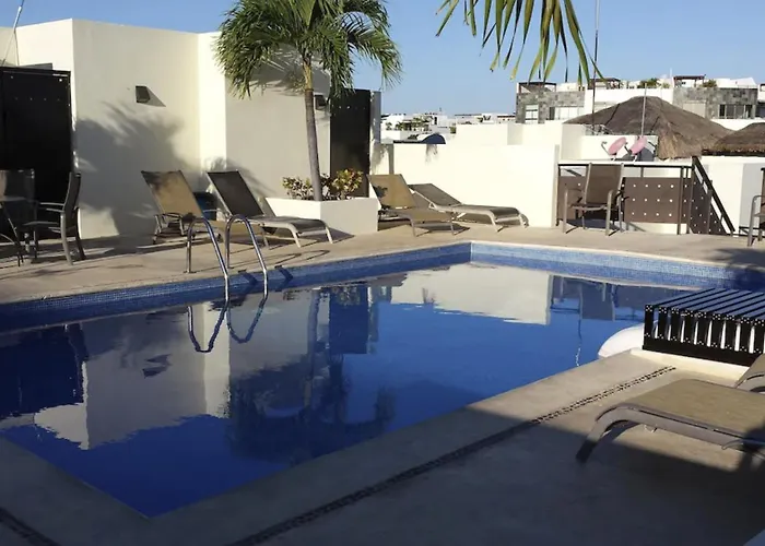 Penthouse 2Br Private Jacuzzi - 3 Blocks To Beach