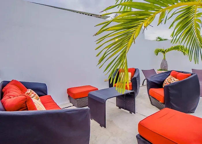 Penthouse 2Br Private Jacuzzi - 3 Blocks To Beach Ferienhaus
