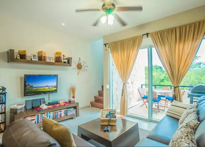 Penthouse 2Br Private Jacuzzi - 3 Blocks To Beach * Playa del Carmen
