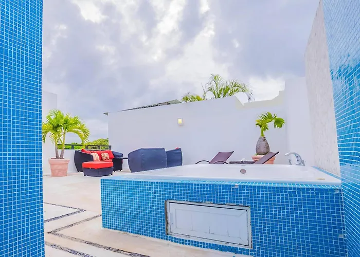 Penthouse 2Br Private Jacuzzi - 3 Blocks To Beach Ferienhaus