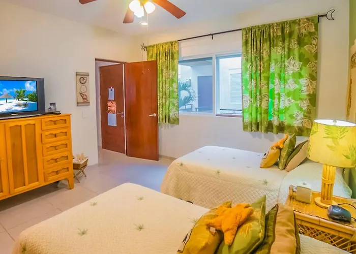 Penthouse 2Br Private Jacuzzi - 3 Blocks To Beach Ferienhaus *
